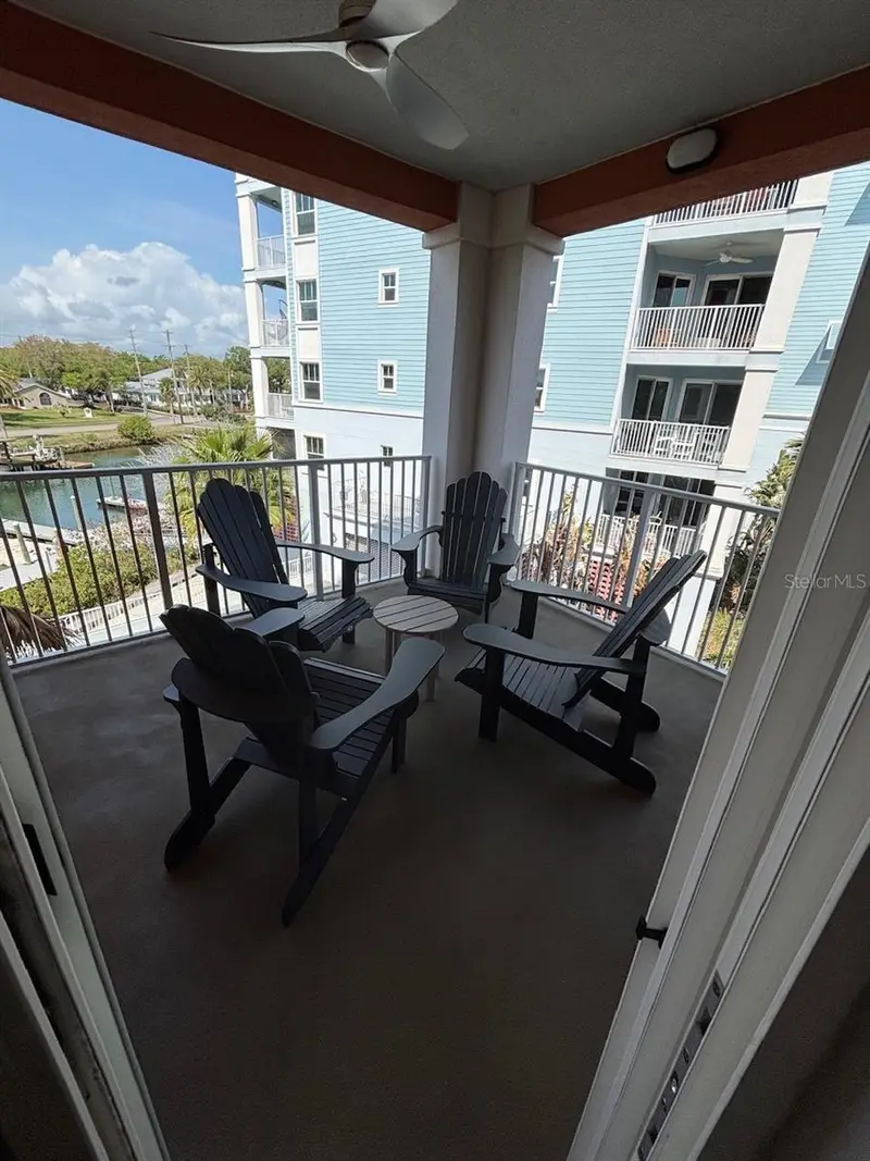 2 Riverwalk Dr #307, FL