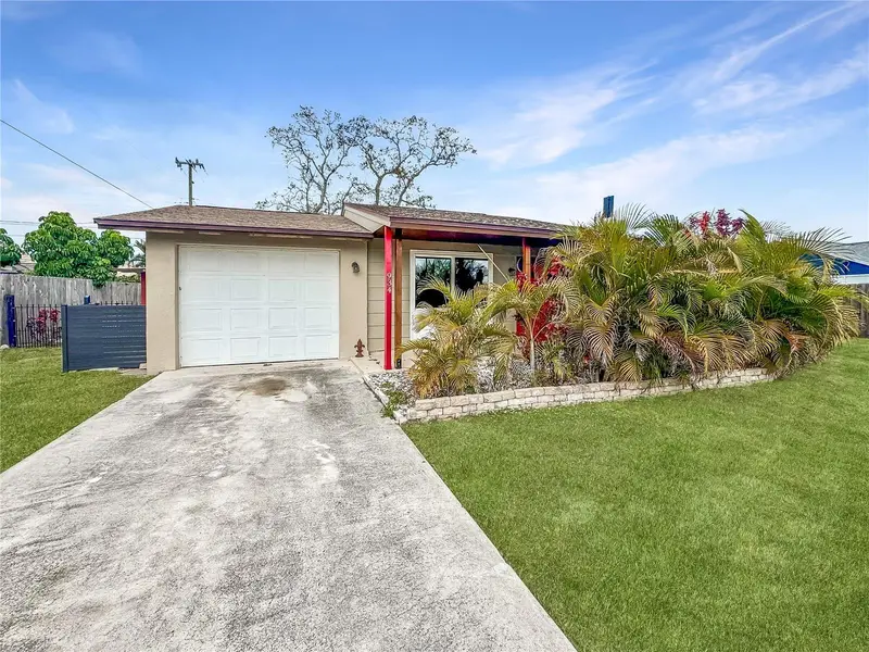 934 Fundy Rd, FL