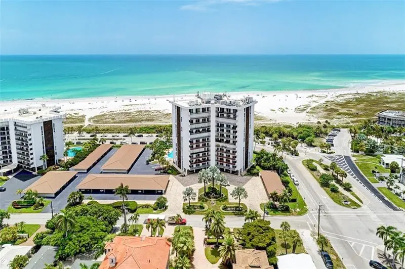 1 Benjamin Franklin Dr #3, FL
