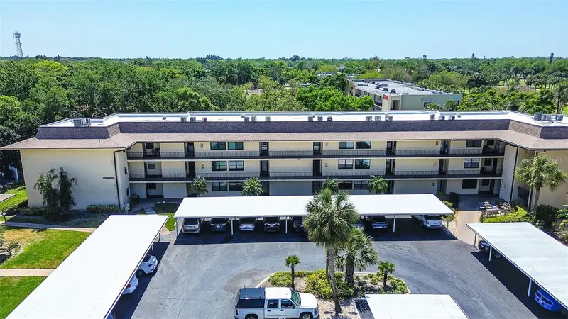 12300 Vonn Rd #7203, FL