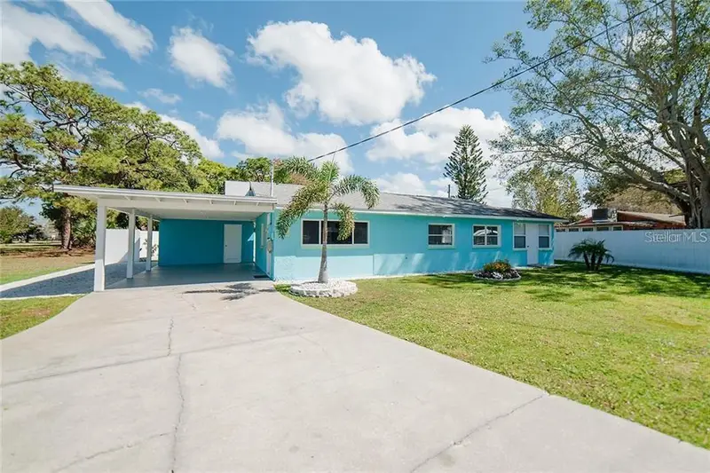 495 S Mccall Rd, FL