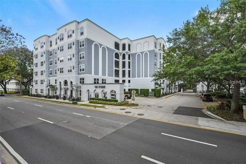 Grande Downtown Orlando listing