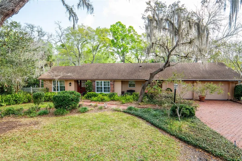 Sweetwater Oaks pending