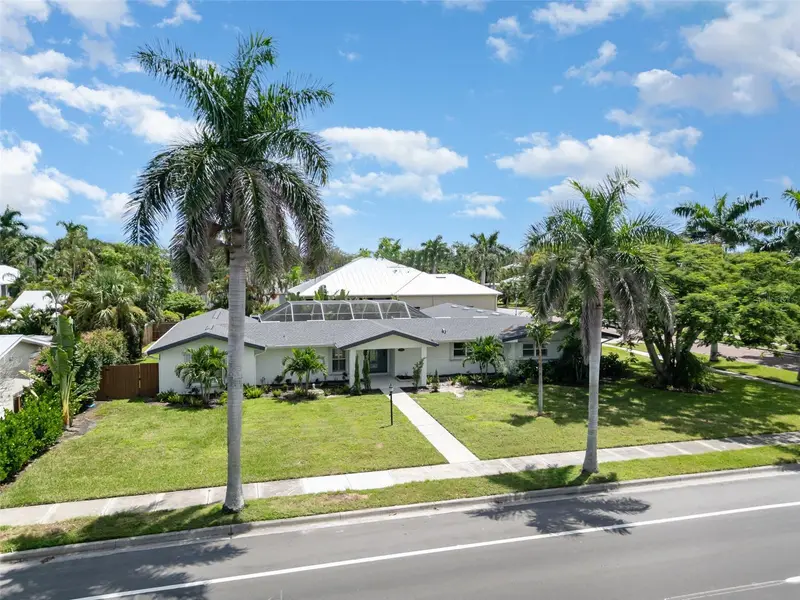 625 W Olympia Ave, FL