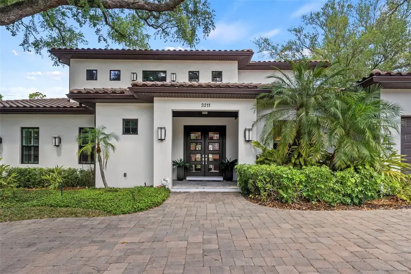 3211 W Bay Villa Ave, FL