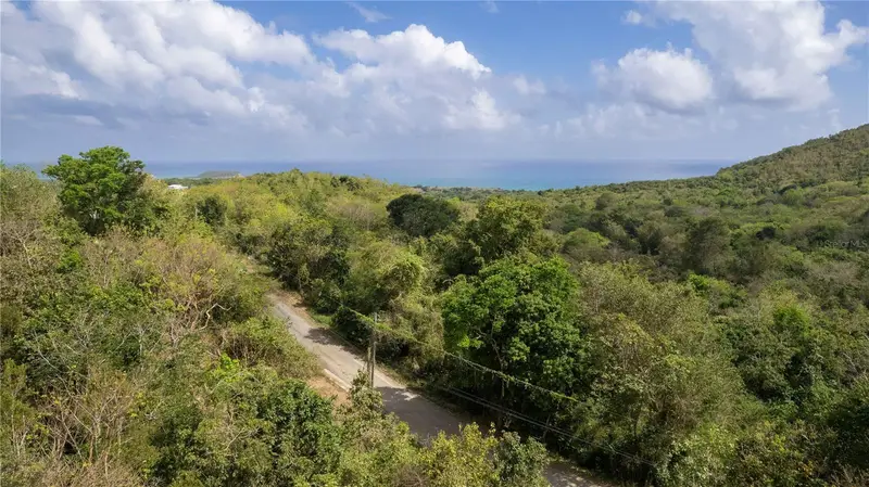 173 La Llave Road, PR