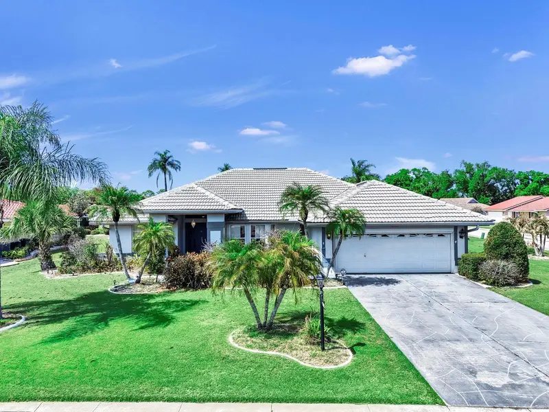 2003 New Bedford Dr, FL