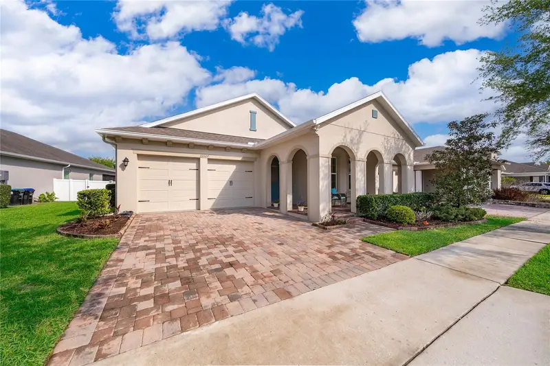 15527 Sweet Orange Ave, FL