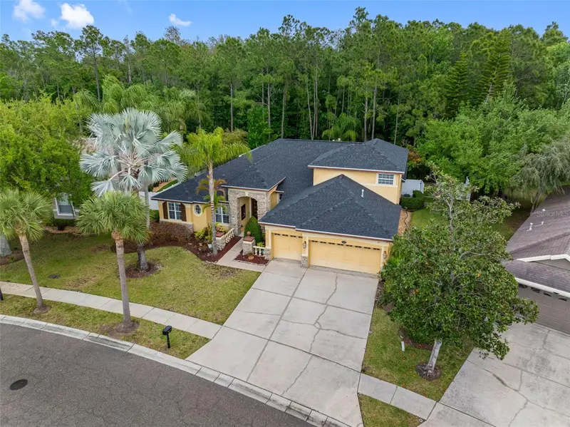 16750 Ivy Lake Dr, FL