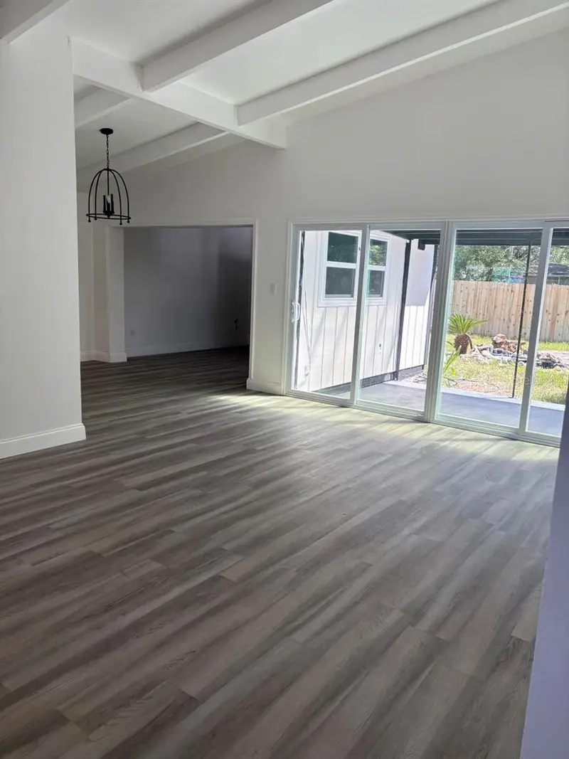 1337 Ne 31st Pl, FL