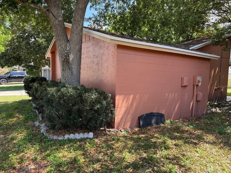 451 Cart Ct, FL