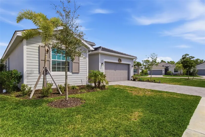 19060 Cabernet Ct, FL
