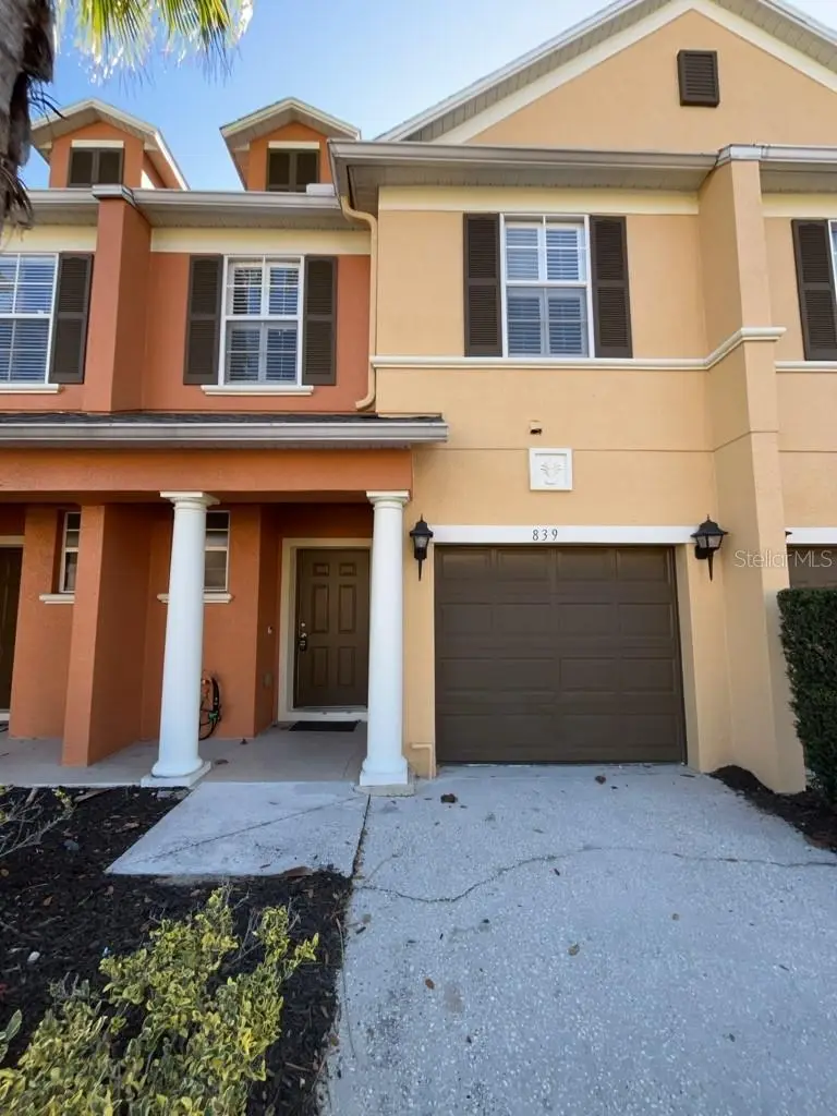 839 Assembly Ct, FL