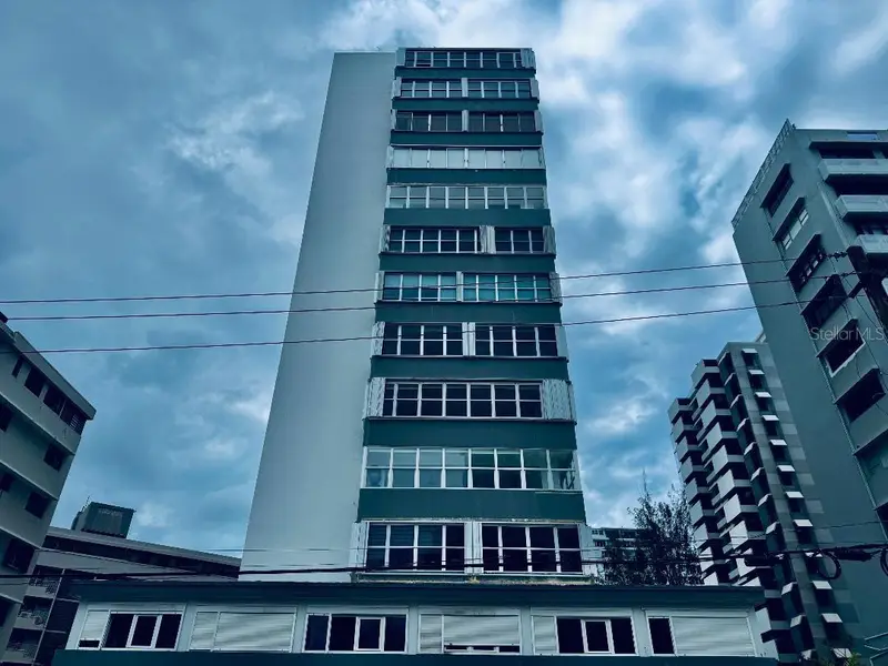 54 Kings Court #2-B, PR