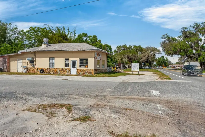 800 S Us 301, FL