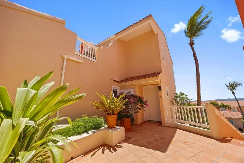 1000 Avenue El Conquistador #5151, PR