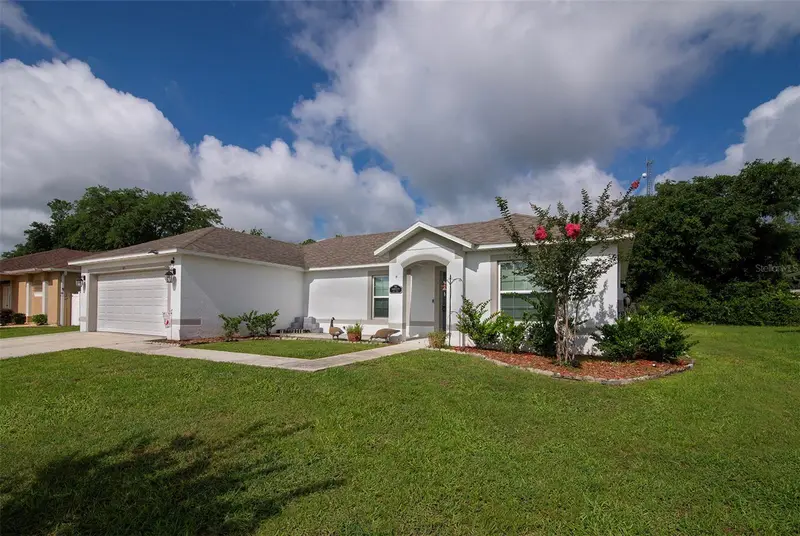 45 Woodfield Dr, FL