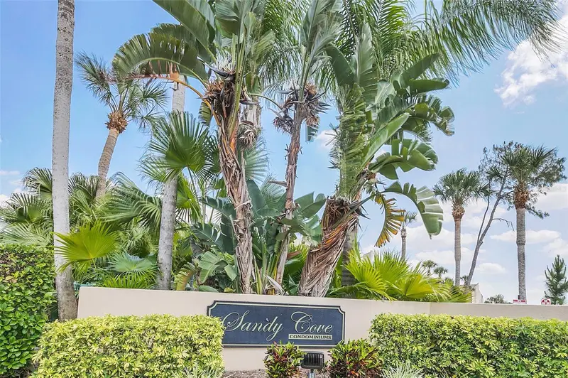 626 Orange Dr #243, FL