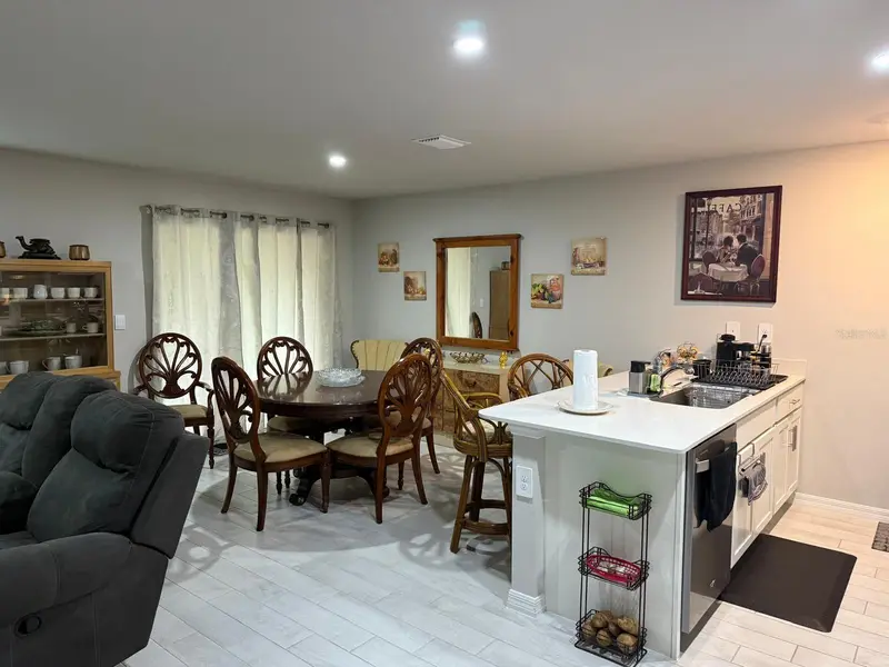 1580 Biscayne Dr, FL