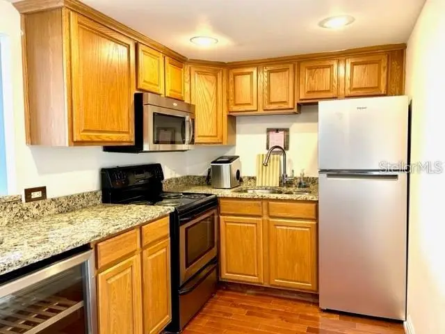 4015 Bayshore Blvd #8d, FL