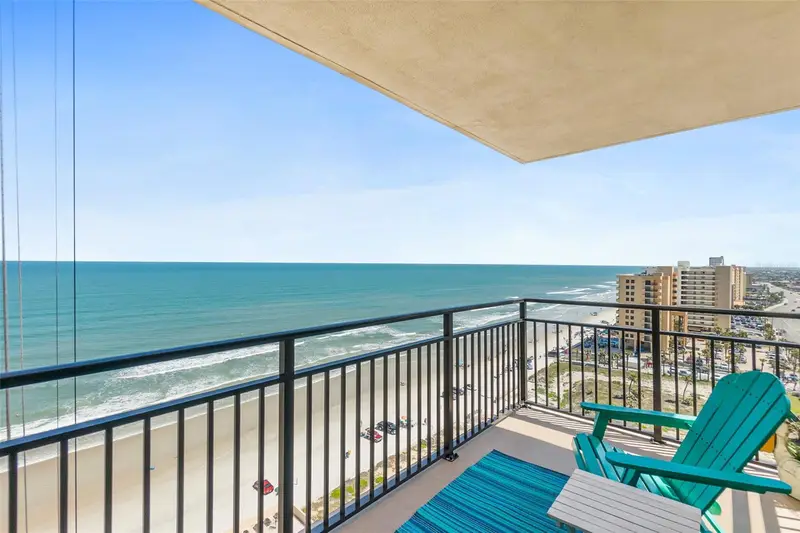 3051 S Atlantic Ave #P020, FL