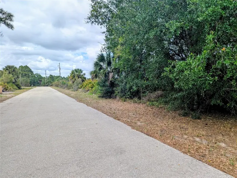 Callaghan Ln, FL
