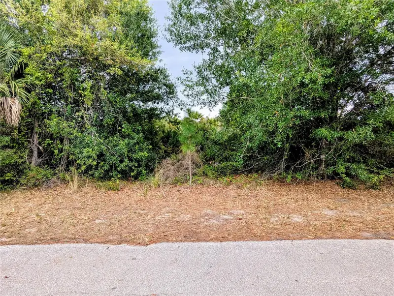Callaghan Ln, FL