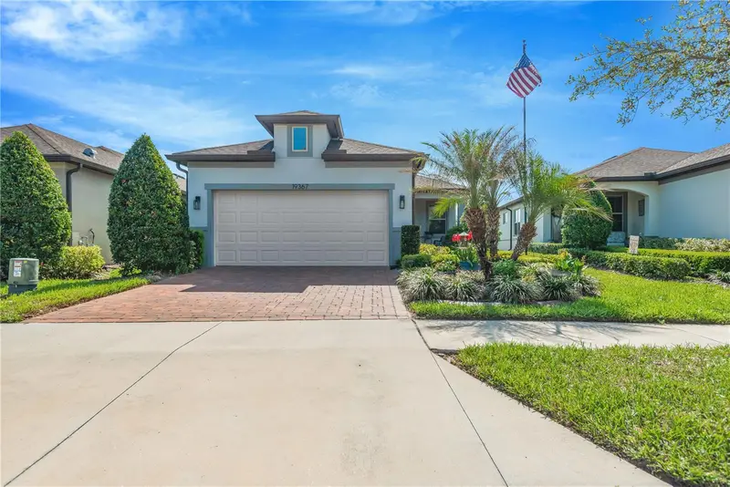 19367 Coastal Shore Ter, FL