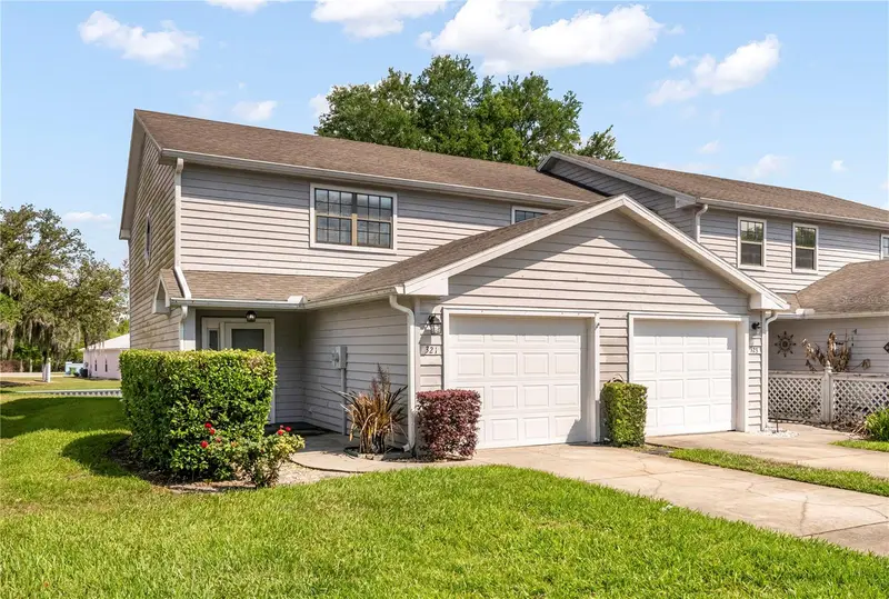 321 Orange Blossom Dr, FL