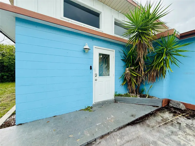 164 Tradewinds Dr Nw, FL