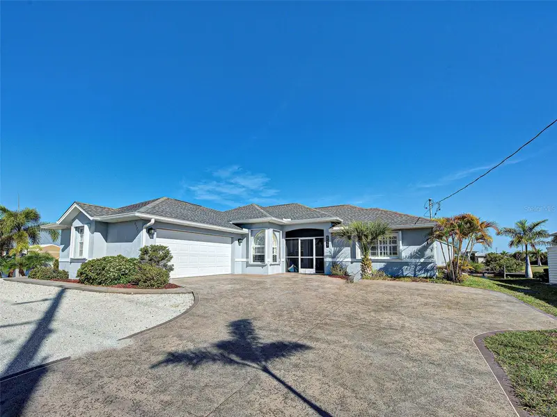 8577 Calumet Blvd, FL