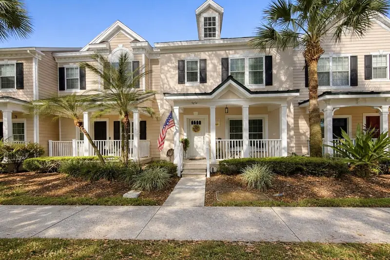 9654 Cypress Pine St, FL