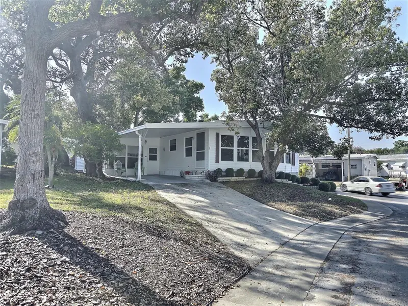 46 Palm Forest Dr, FL