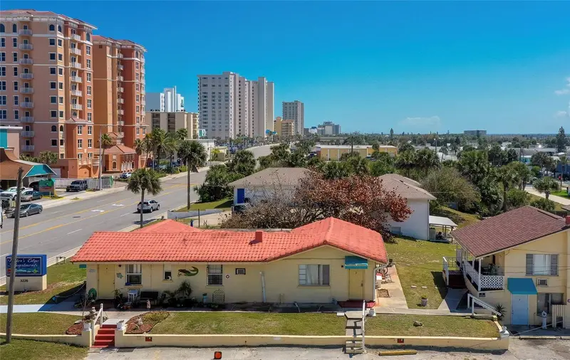 3226 S Atlantic Ave #2, FL