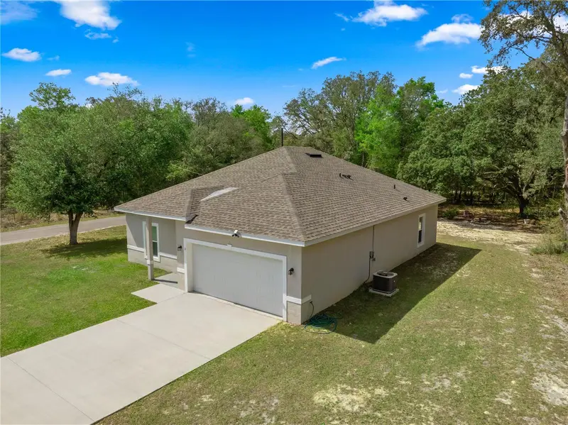 2 Magnolia Pass Trce, FL