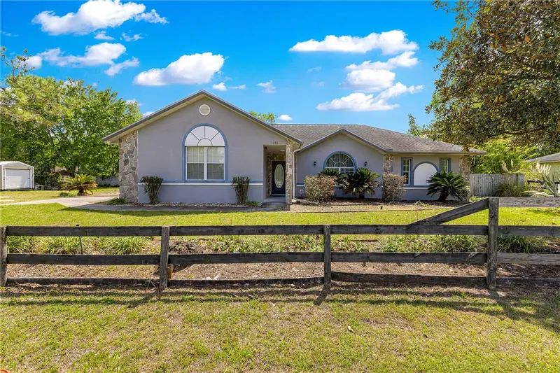 1090 Nw 67th Pl, FL