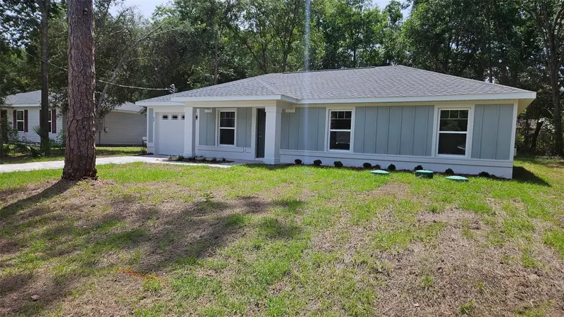 68 Dogwood Loop, FL