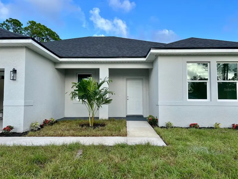 691 San Filippo Dr Se, FL