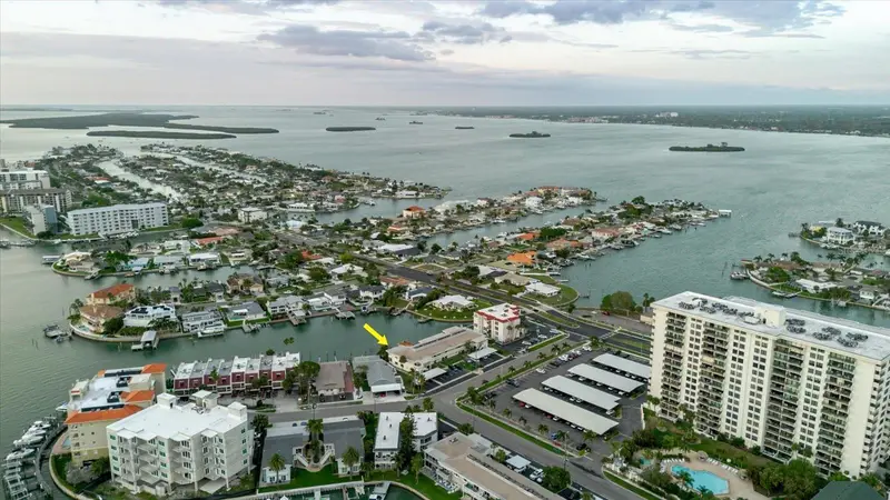 270 Skiff Pt #A1, FL