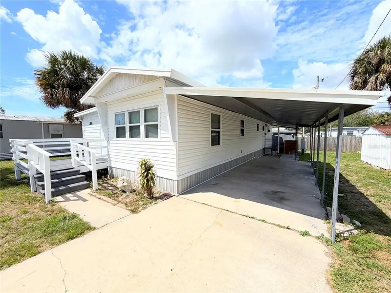 7037 Lofty Dr, FL