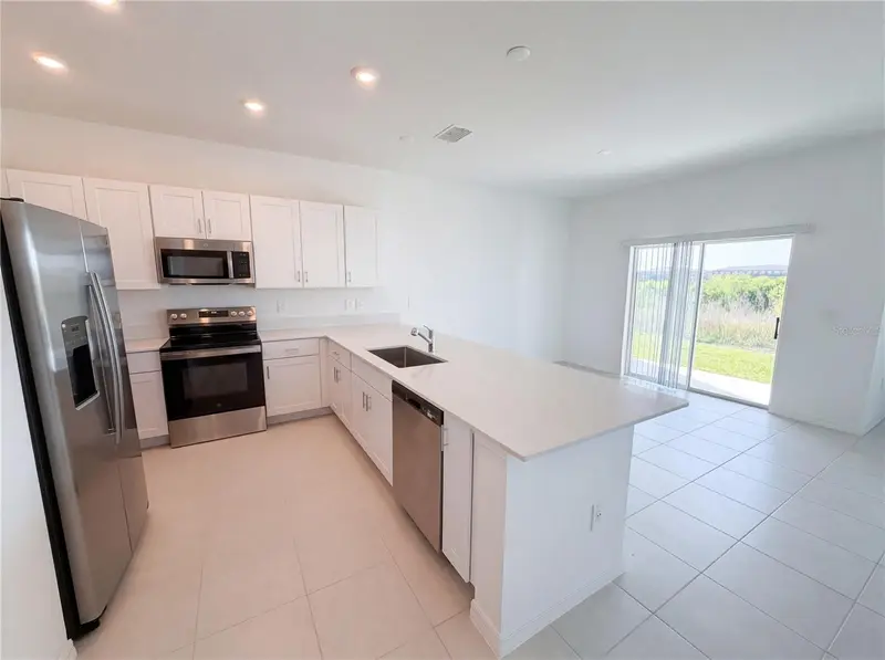 32038 Pop Ash Pl, FL