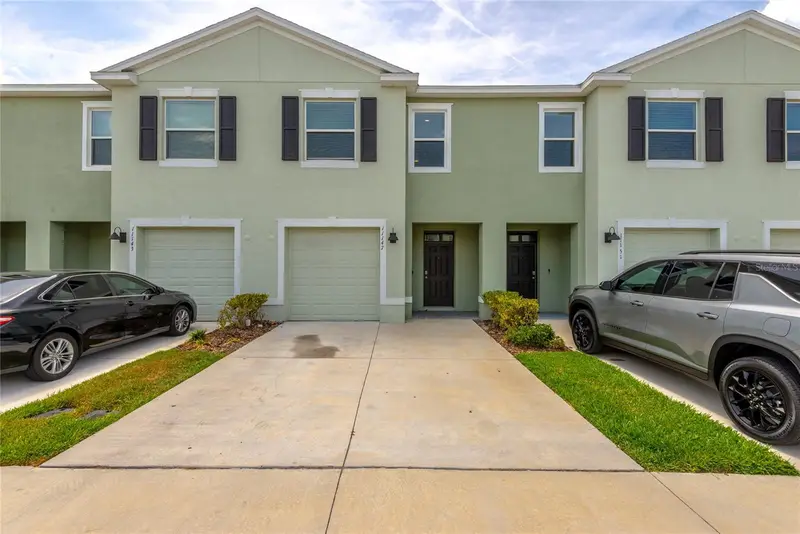 11147 Crescent Deer Dr, FL
