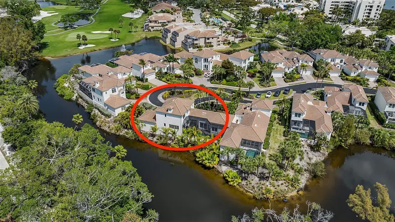 1915 Harbour Links Cir #6, FL