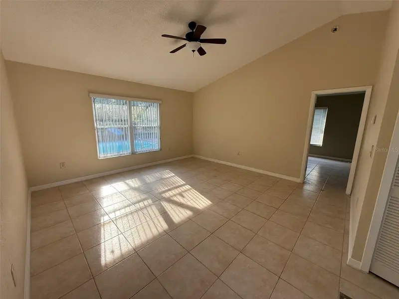 2392 Fairview Rd, FL