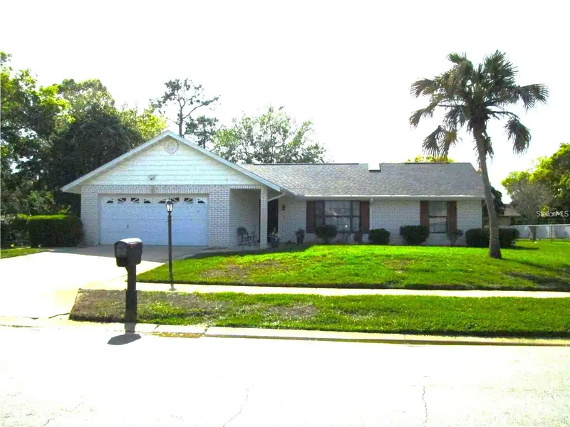 155 Village Ln, FL