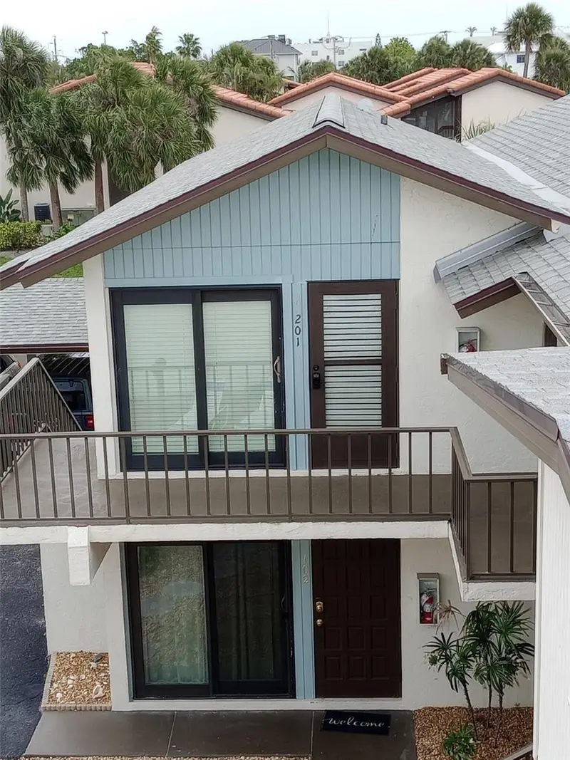 722 S Blvd Of The Presidents #201, FL