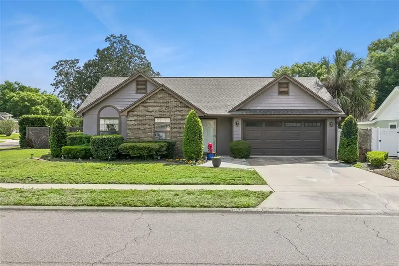 487 Autumn Oaks Pl, FL
