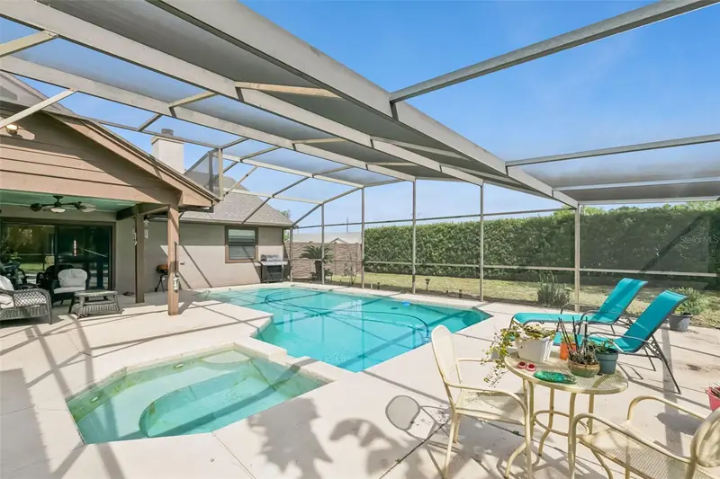 487 Autumn Oaks Pl, FL