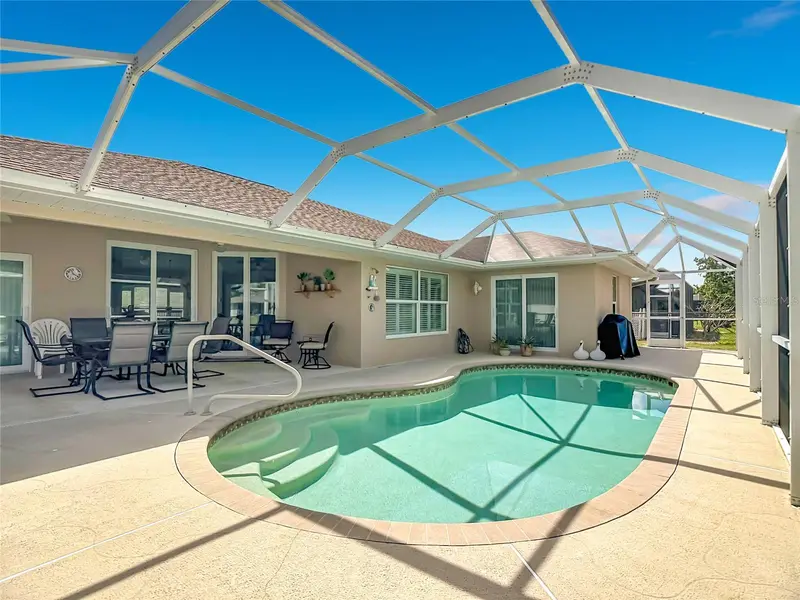 70 Clubhouse Rd, FL