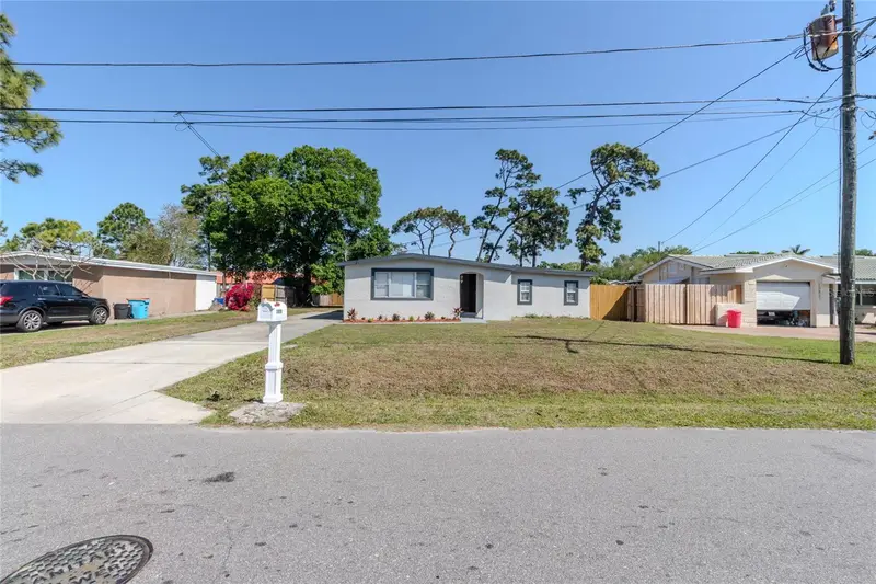 10889 124th Ave, FL